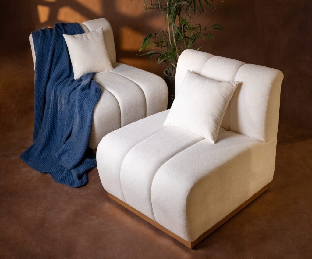 Pleated Perch Sofa Chair