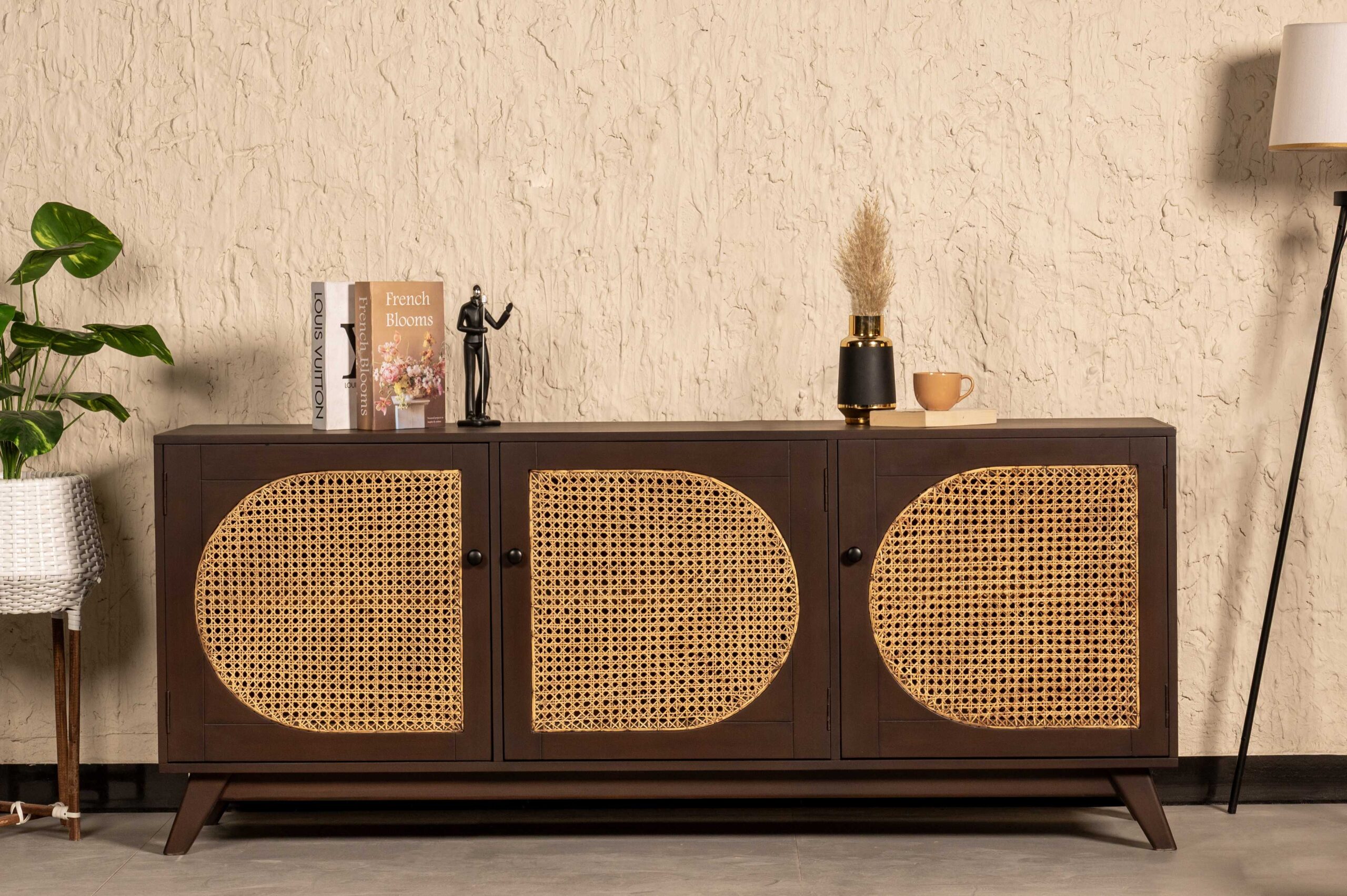 Moroza TV and LED Table 2