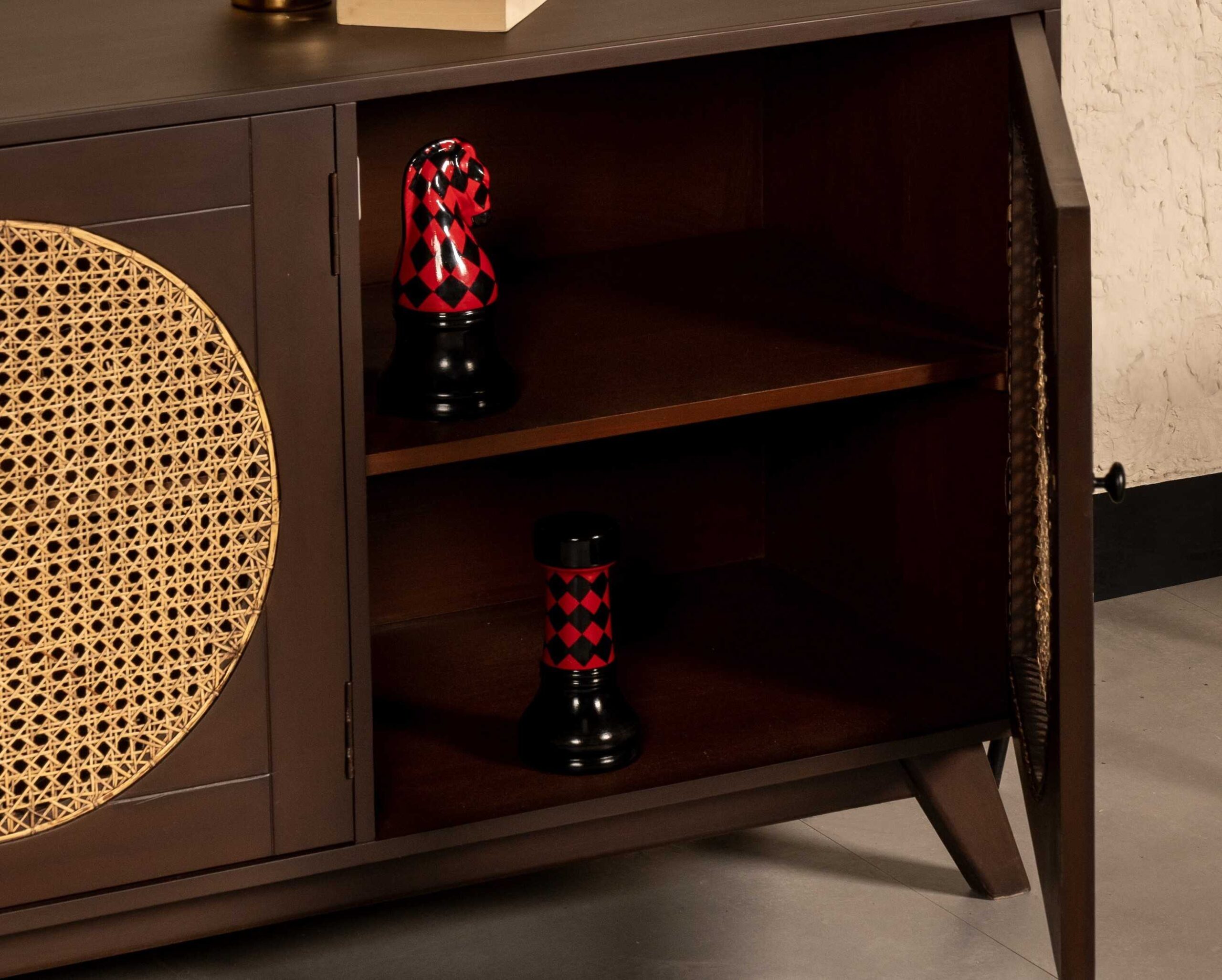 Moroza TV and LED Table 5