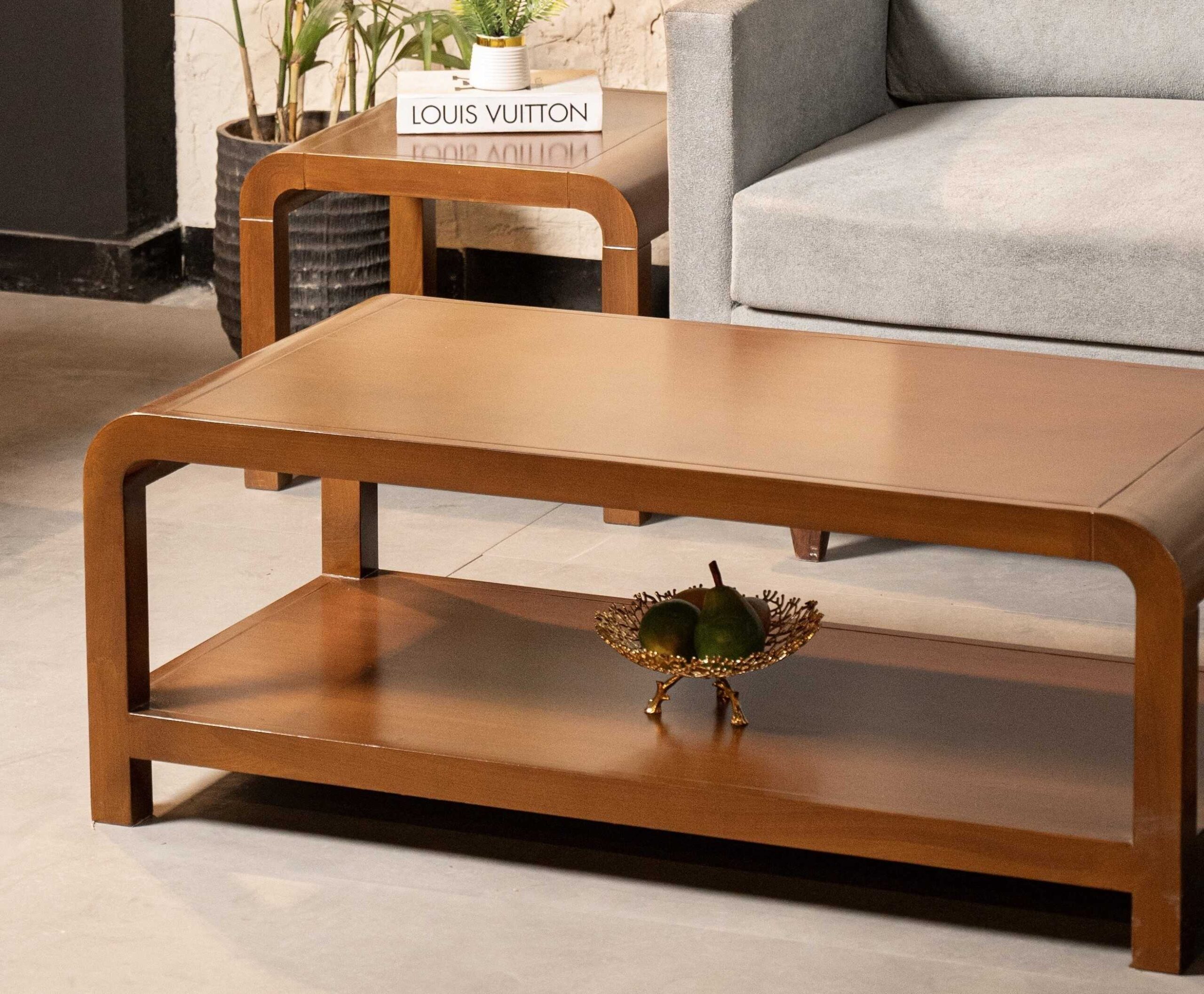 MelloCurve Center Table