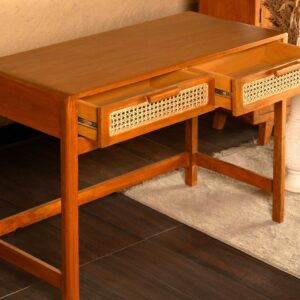 Elaro Side Table