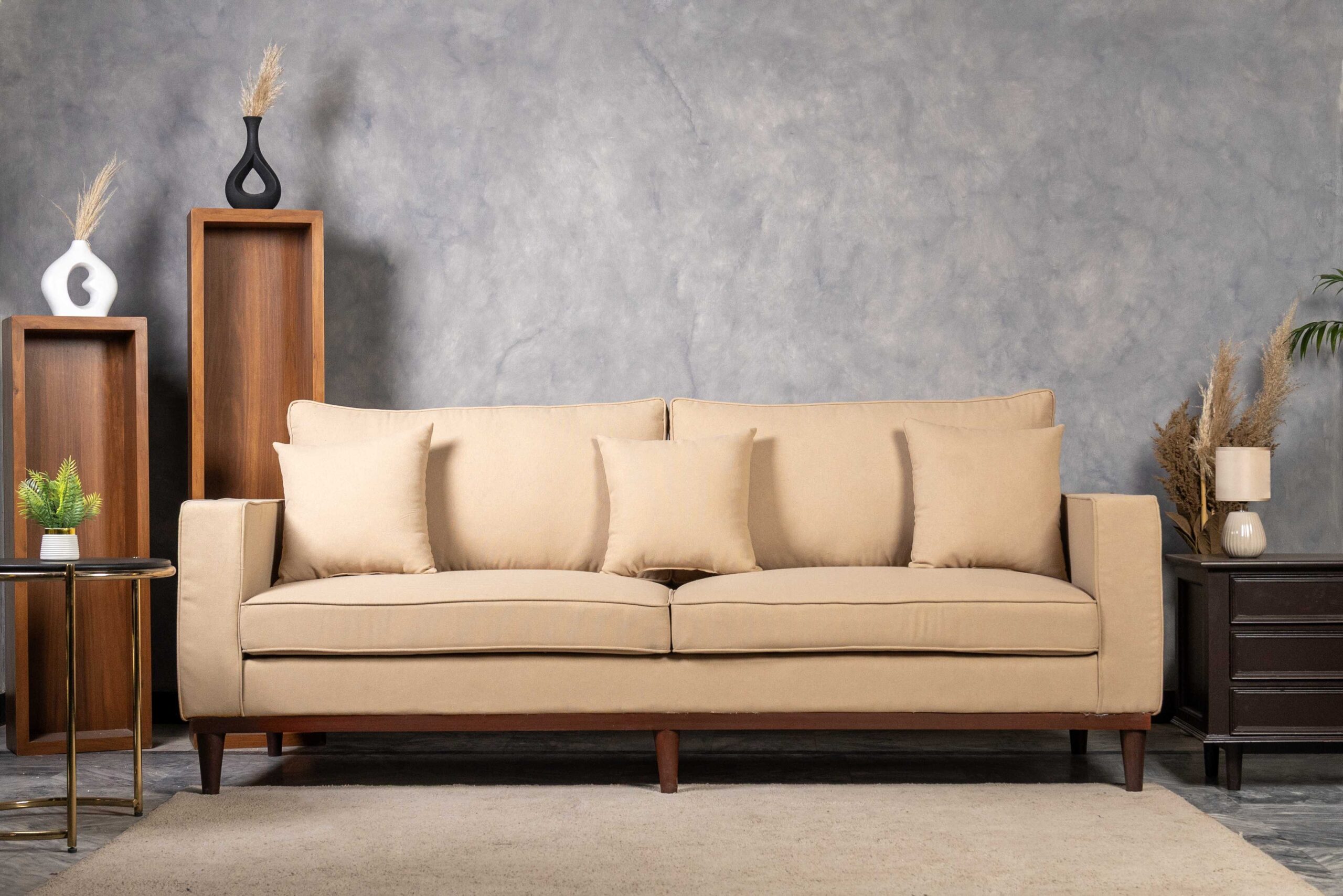 Restova Sofa Set