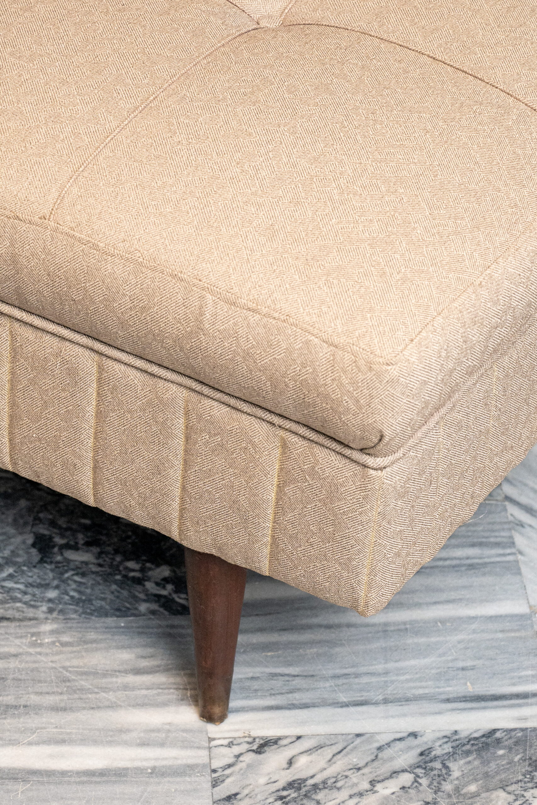 Urban Luxe Bed