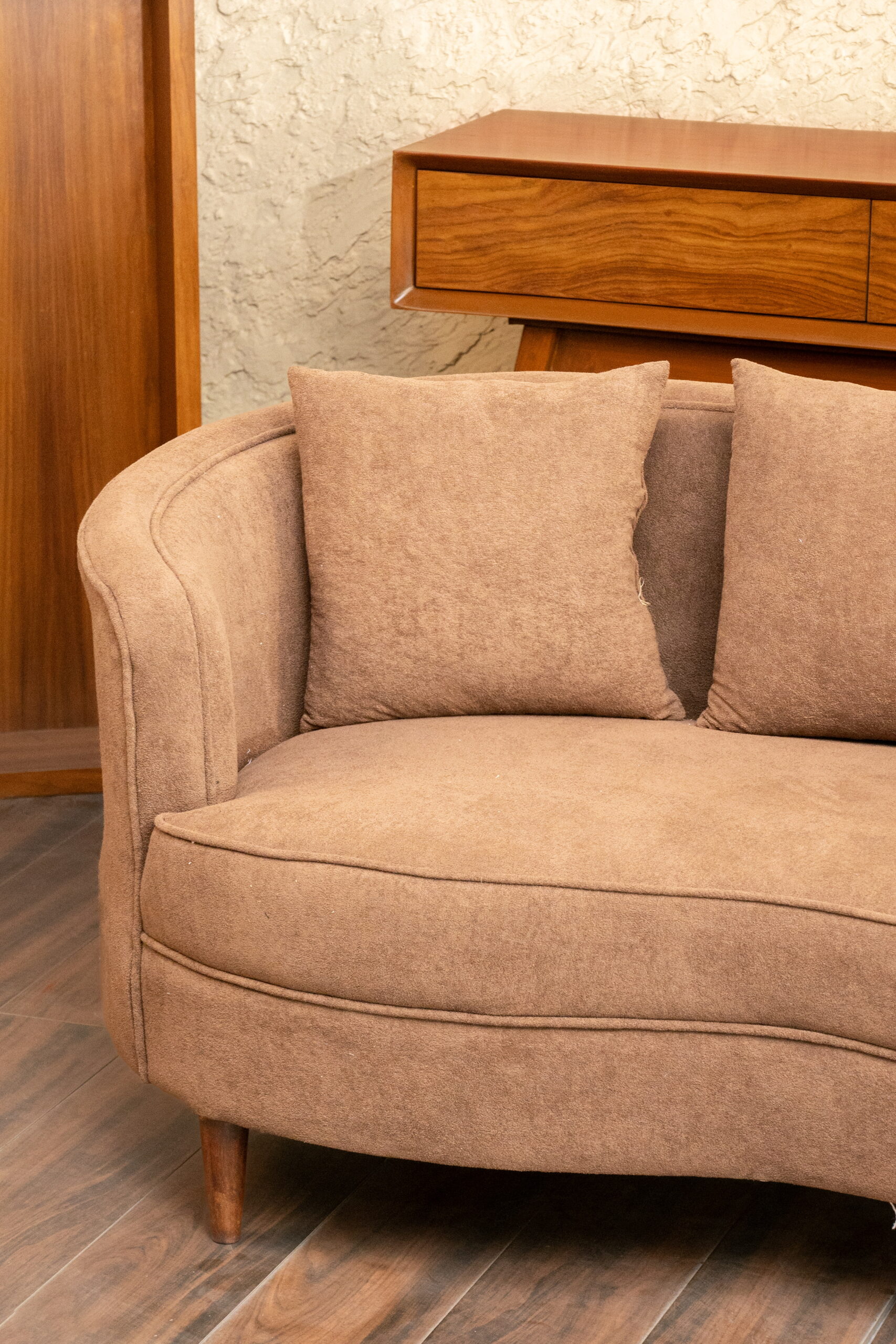 Aurora Comfort Sofa