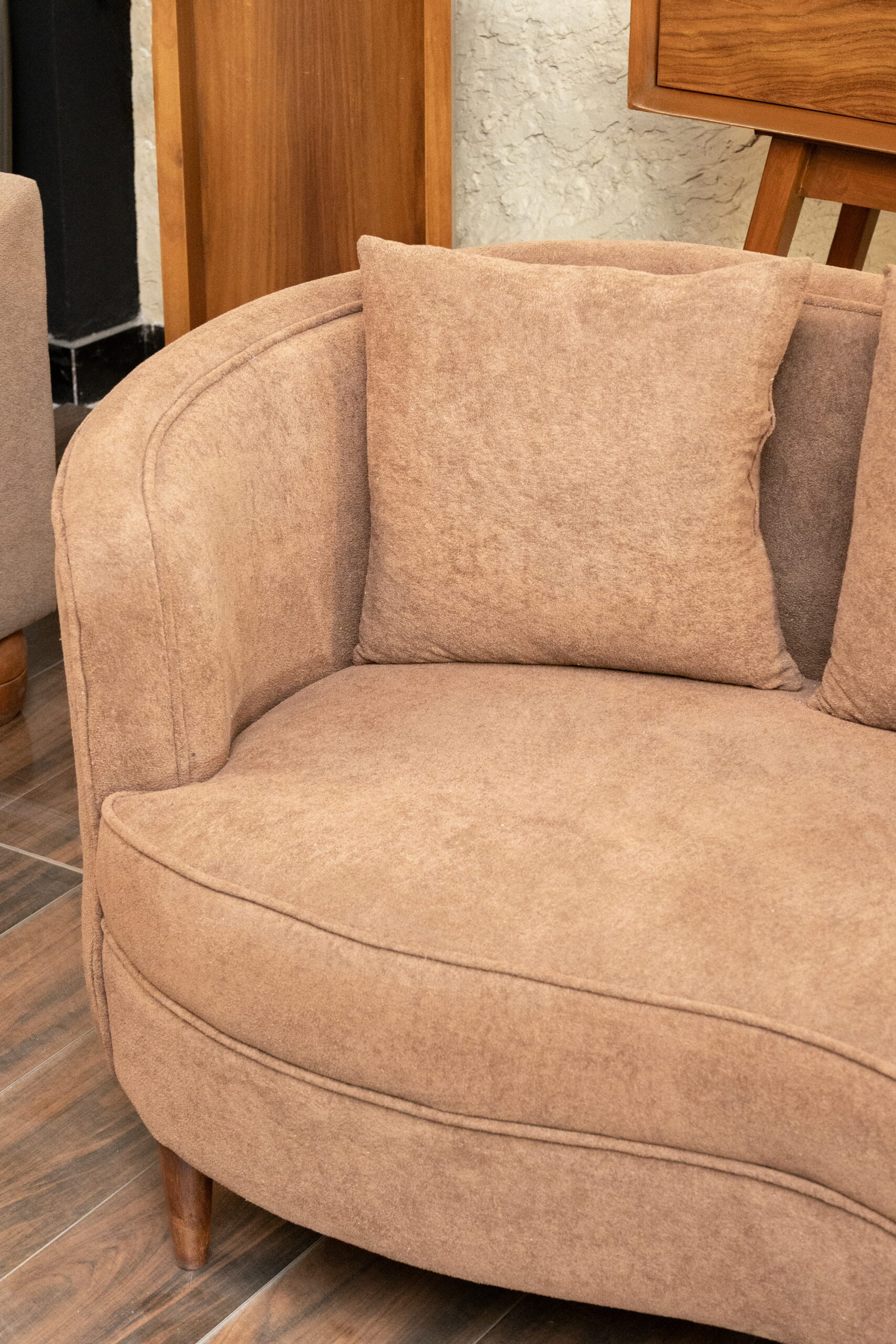 Aurora Comfort Sofa
